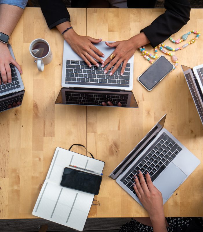 louise-viallesoubranne-5EhN4wbfvBc-unsplash